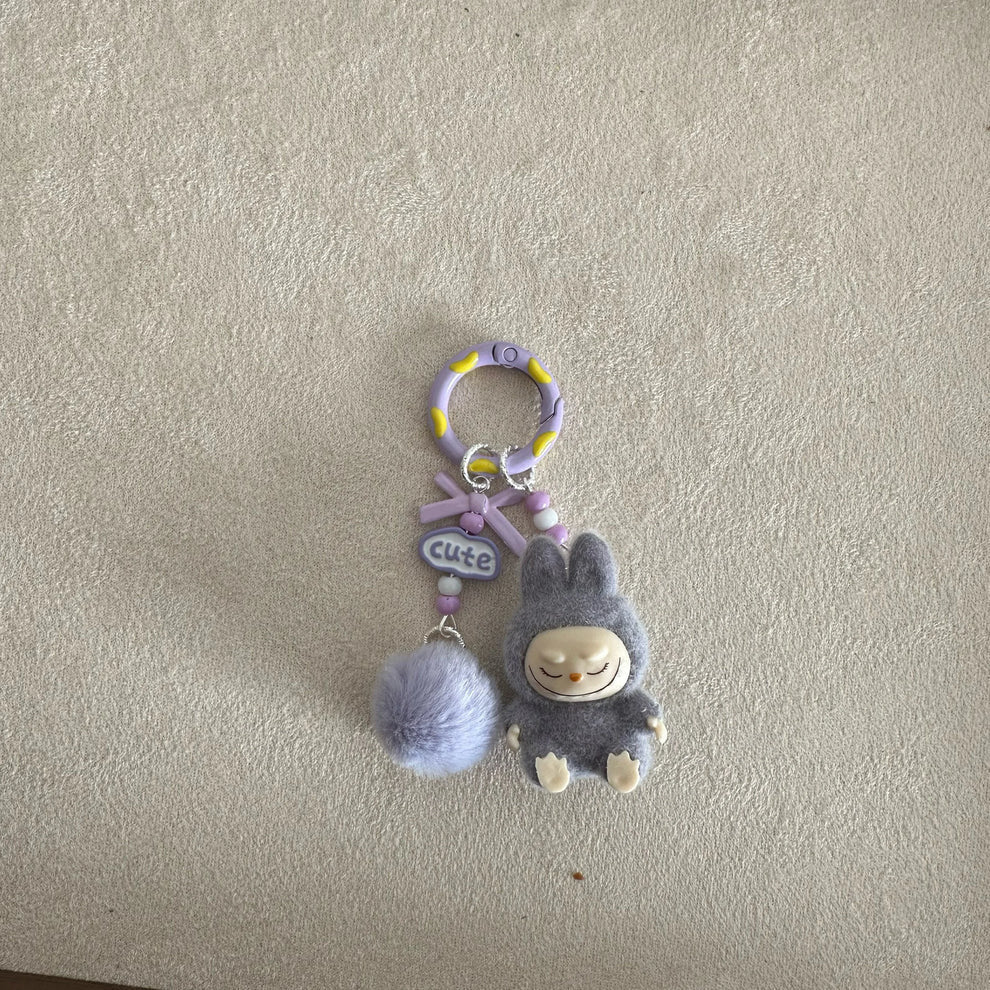 Labubu "Have a Seat" Keychain😻