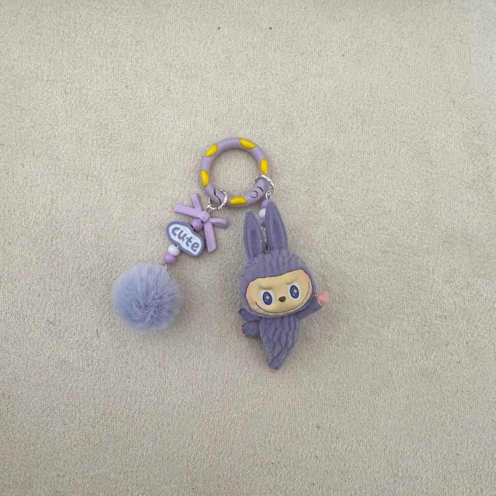 Labubu "Have a Seat" Keychain😻